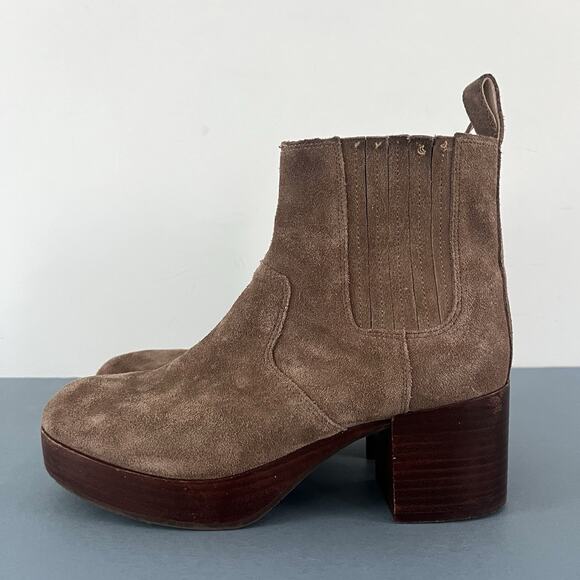 Chocolat Blu Veera Suede Taupe Brown Chunky Heel Platform Booties - Picture 5 of 10